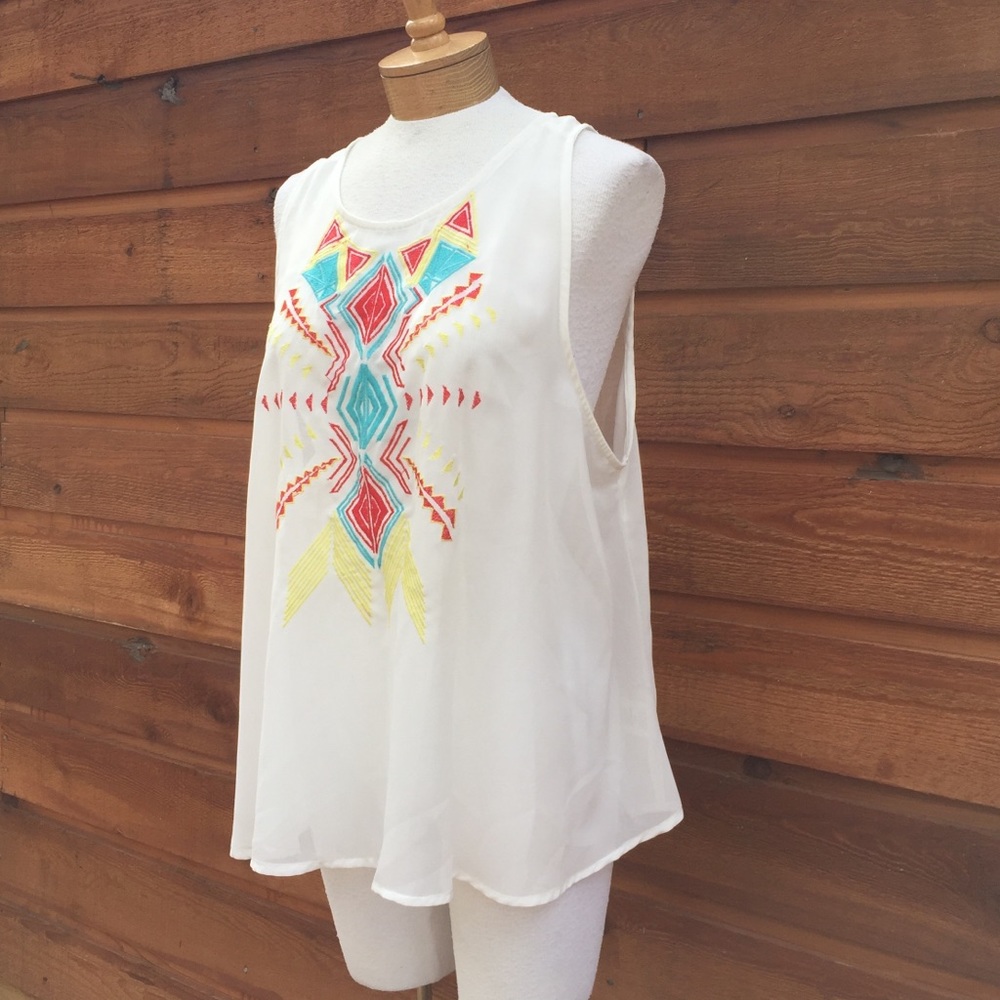 Live 4 Truth 2XL Sheer Embroidered Top Sleeveless Gauzy Lightweight Summer Shirt
